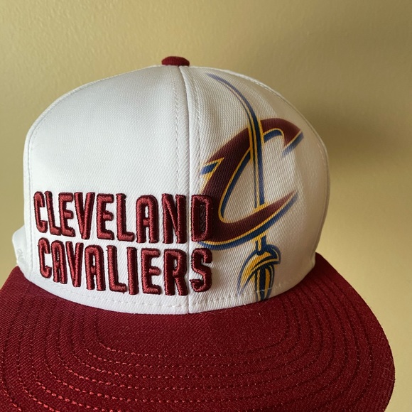 Cleveland Cavaliers Hat - Picture 3 of 6